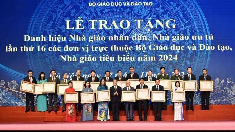 TÔN VINH CÁC NHÀ GIÁO NHÂN DÂN, NHÀ GIÁO ƯU TÚ VÀ NHÀ GIÁO TIÊU BIỂU NĂM 2024